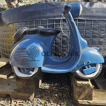 Vespa motorka 50cm x 40cm - zahradní dekorace